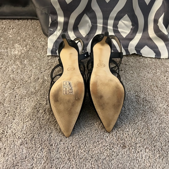 Timeless Classic Black Leather T Strap Heels - Picture 3 of 5